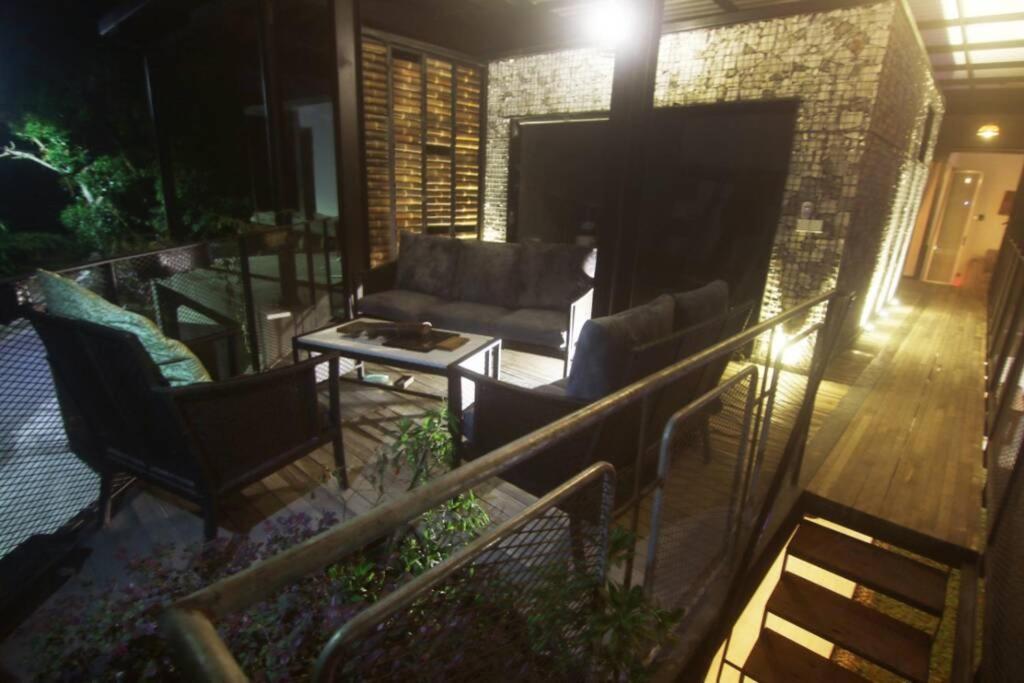 Villa Amalura Iジョグジャカルタ エクステリア 写真